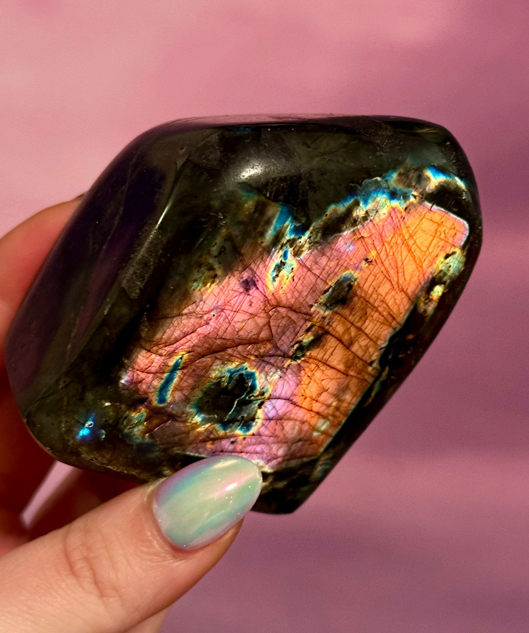 Veil of Aurora Labradorite — Solareth