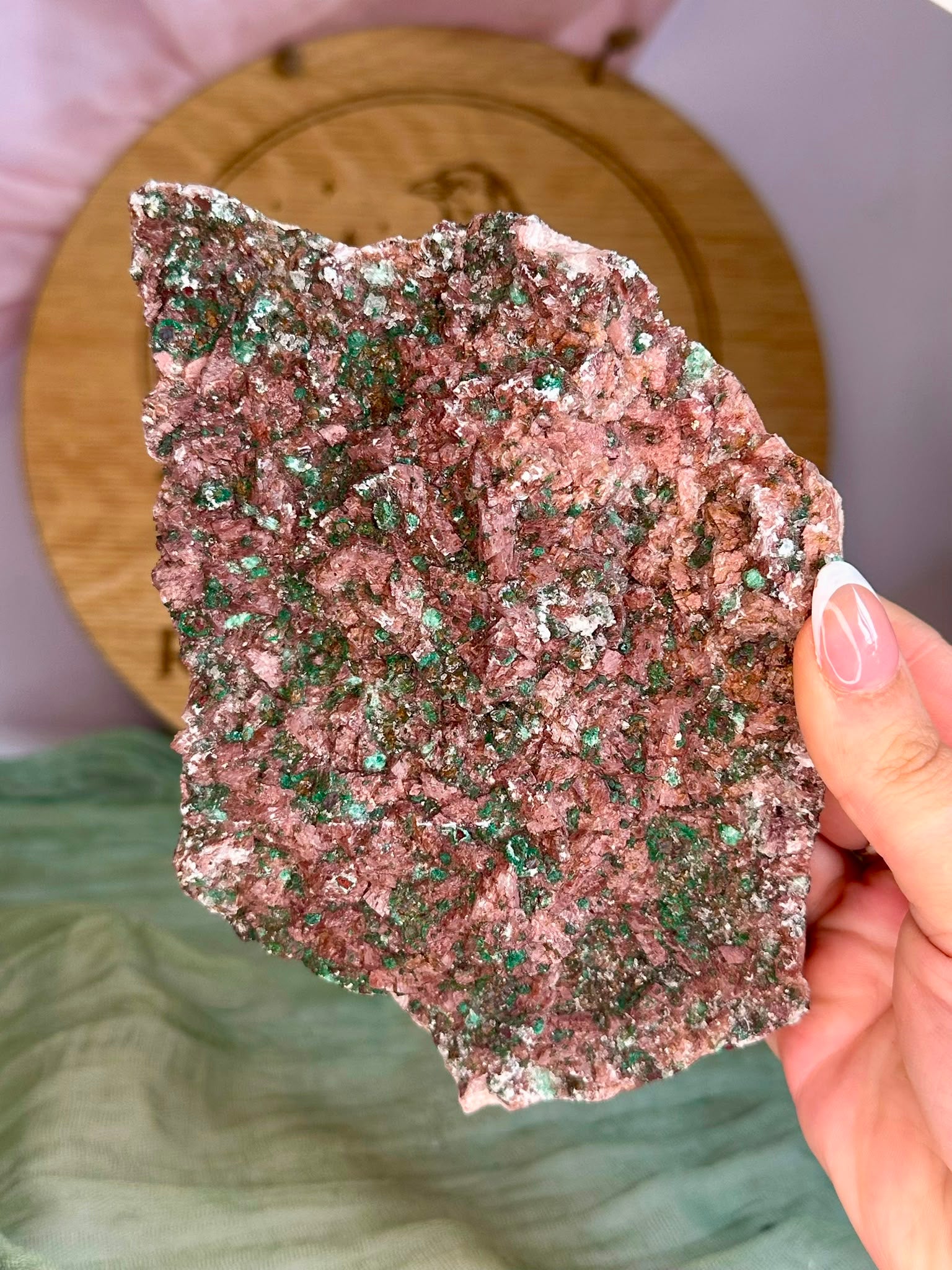 XL Malachite on Manganoan Dolomite