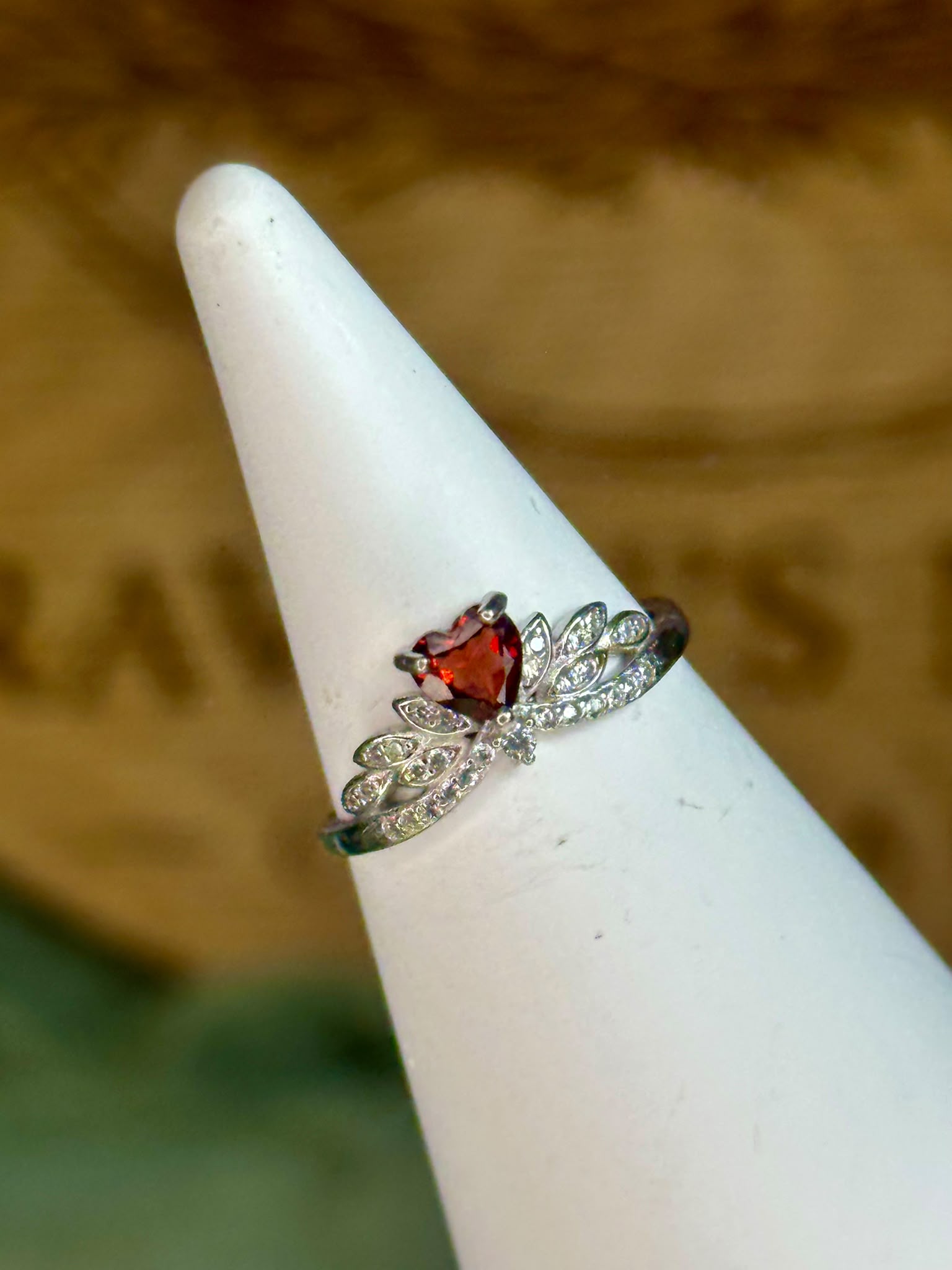 S925 Adjustable Garnet Leaf Ring