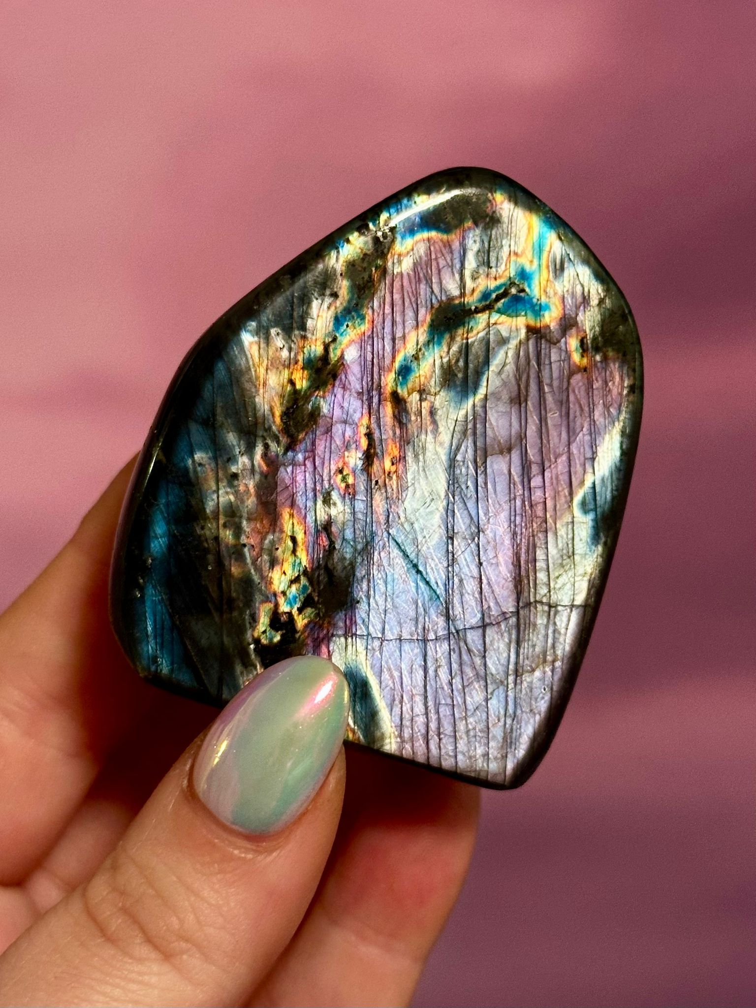 Veil of Aurora Labradorite — Caeloria
