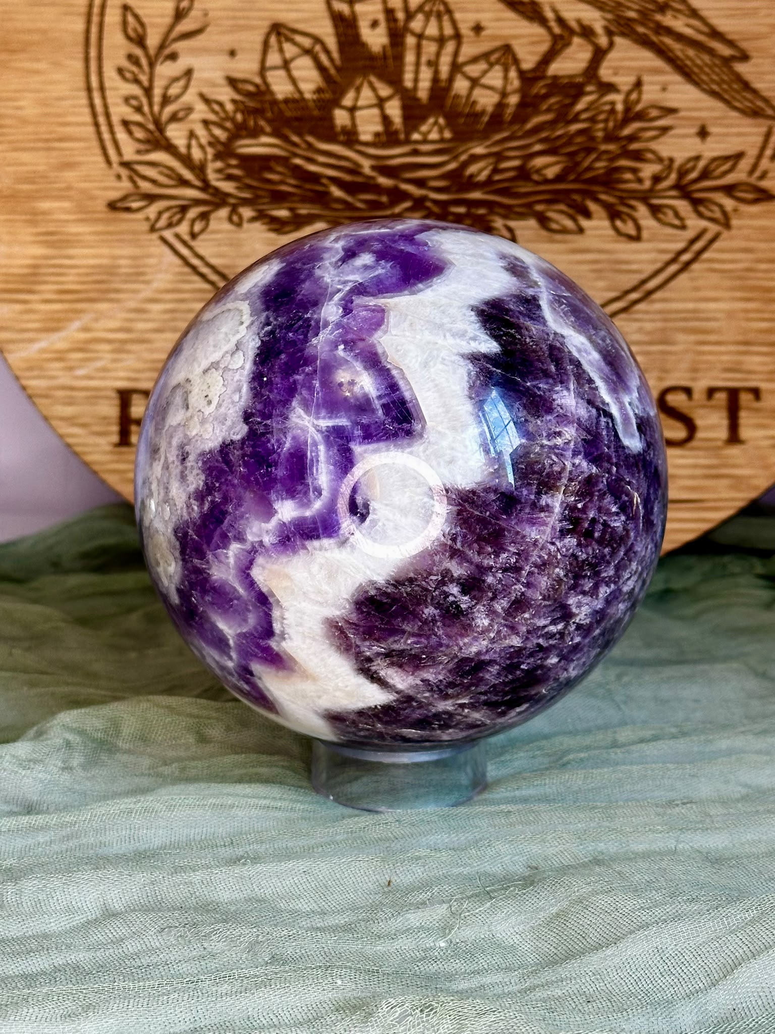Statement Dream Amethyst Sphere