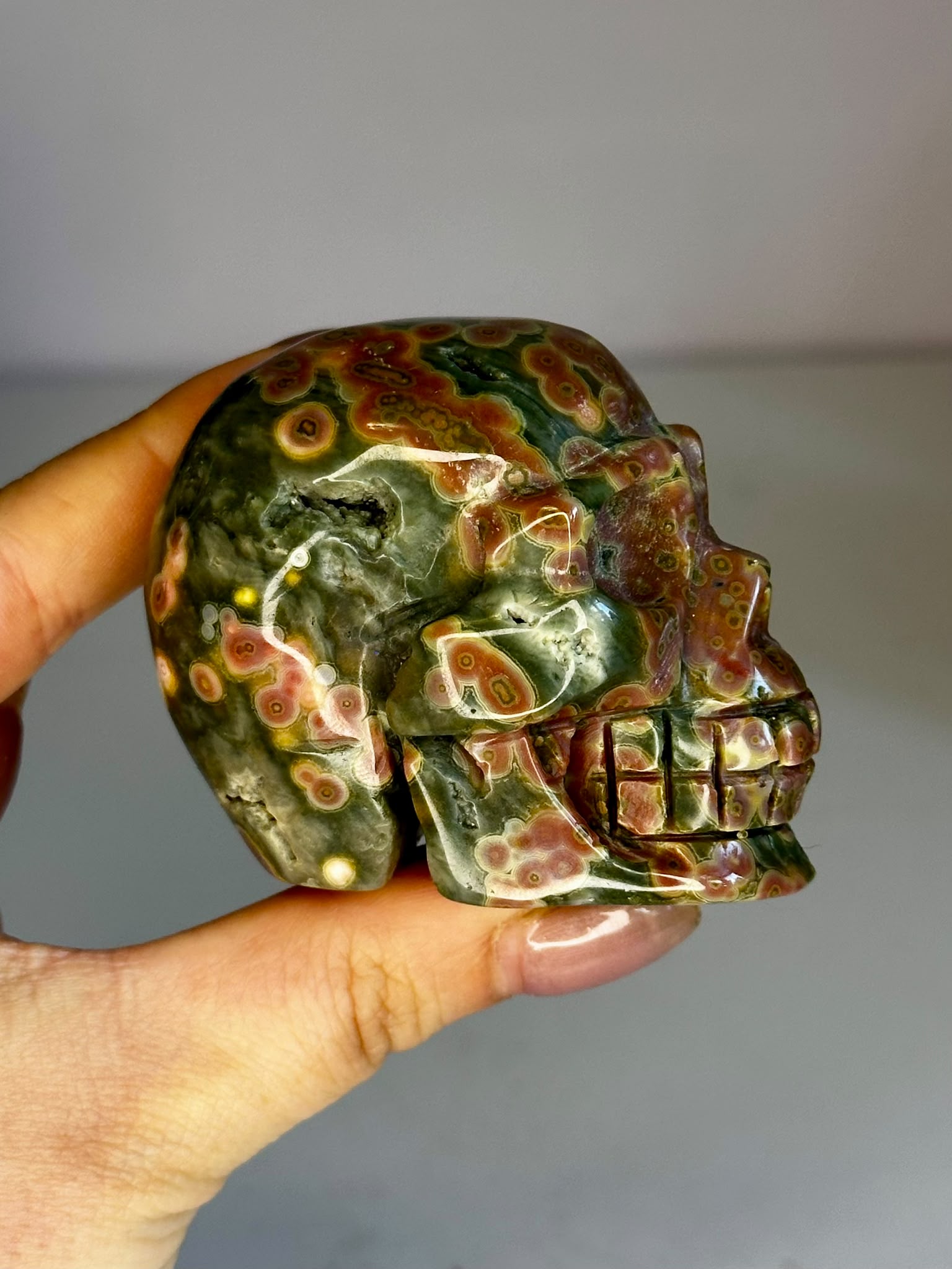 Ocean Jasper Eigth Vein Skull Carving