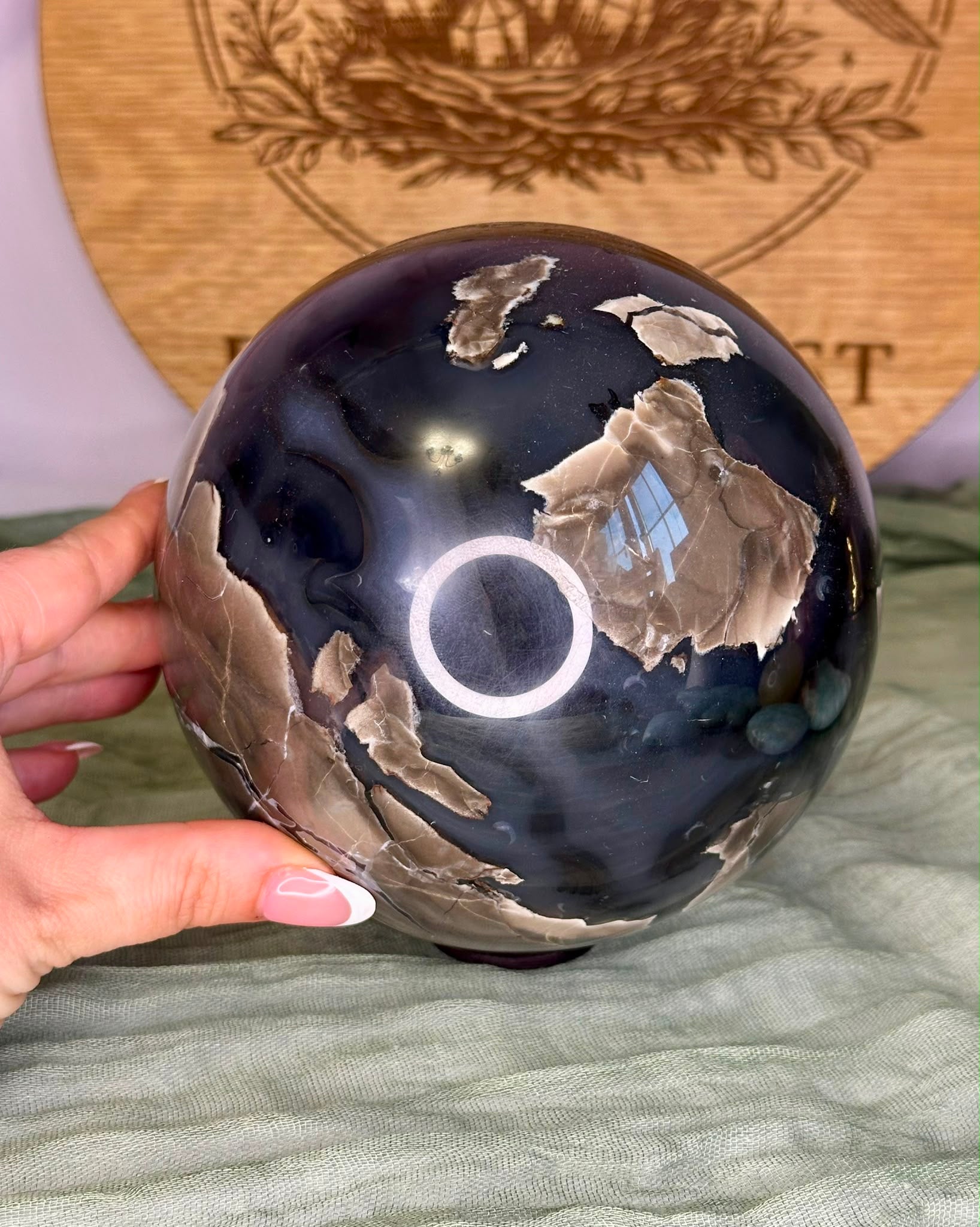 XL Volcano Agate Sphere – UV Reactive