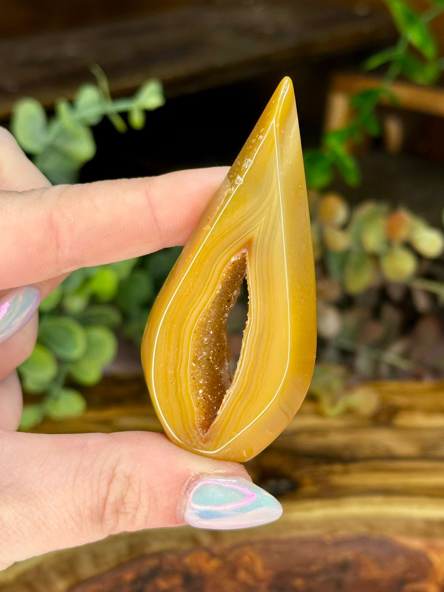 Druzy Agate Teardrop - Golden
