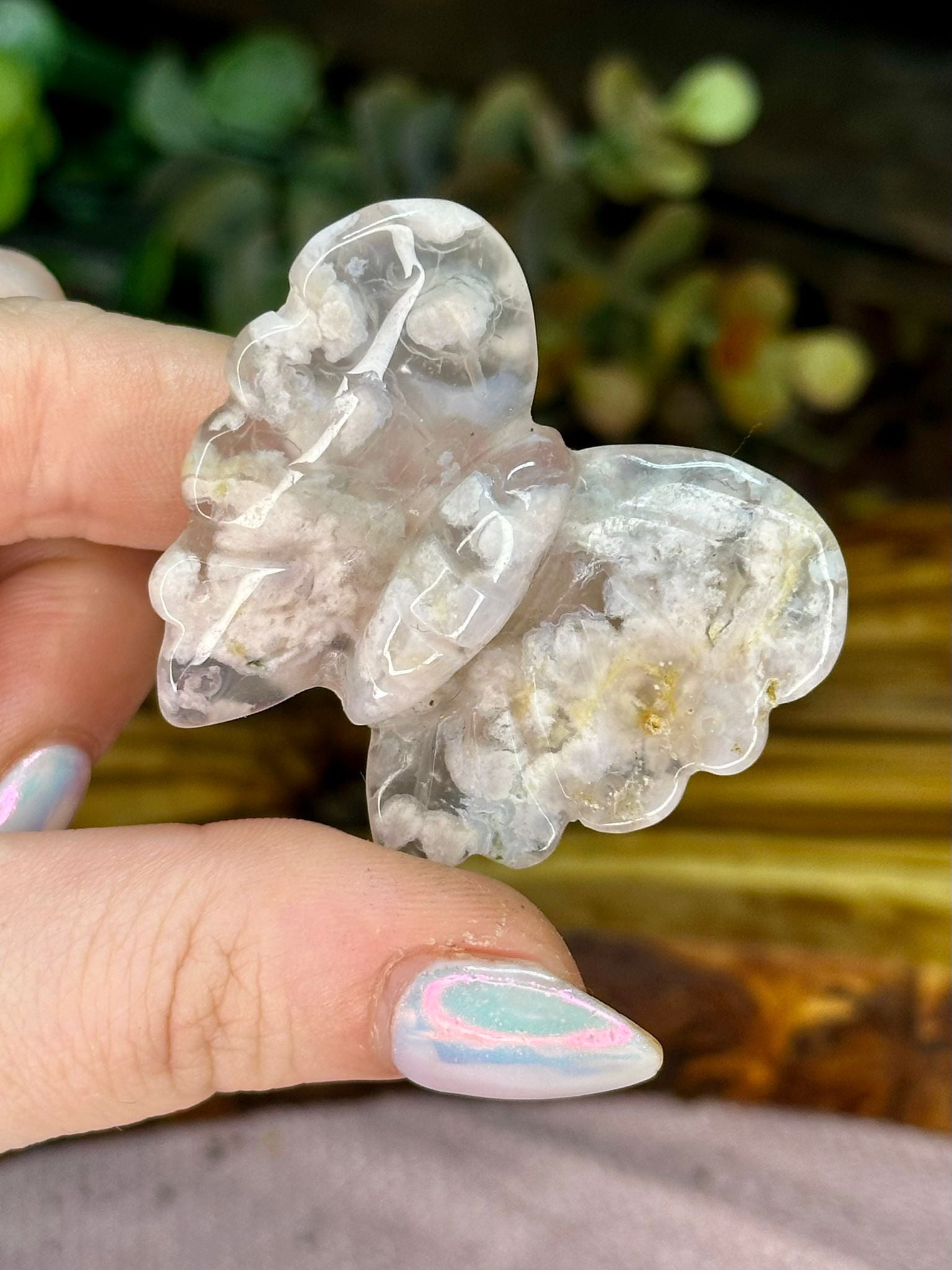 Flower Agate Butterfly Carving