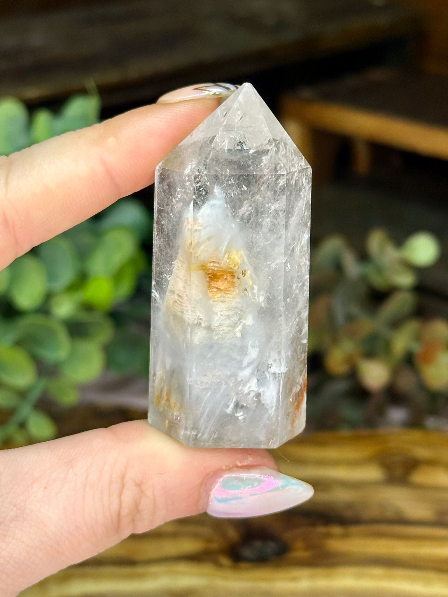 White Garden Quartz Tower – Lodolite Quartz