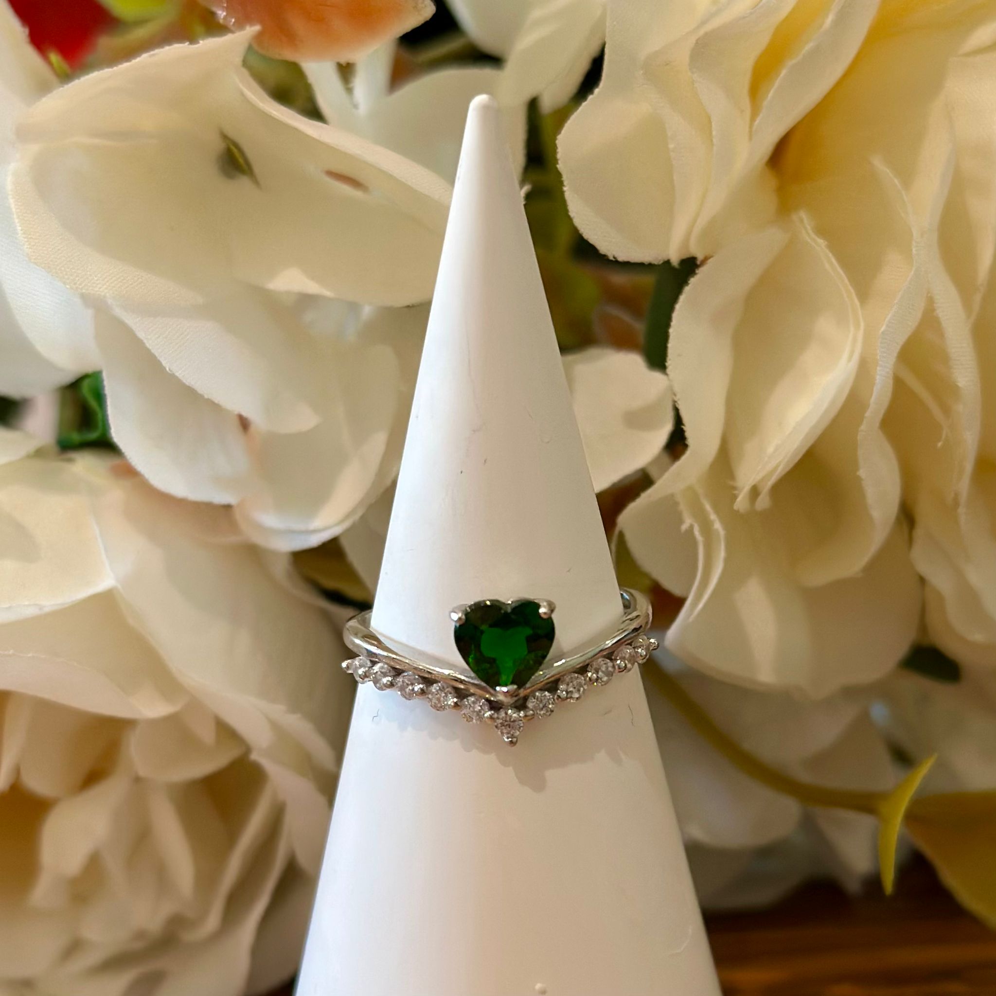 Green Diopside Ring – Heart Cut with Crown Band